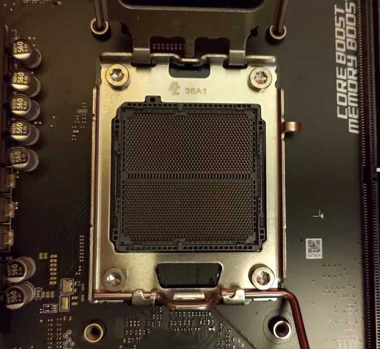 Ryzen 5 7600 + ново дънo MSI B650 GAMING + 16GB DDR5 RAM / опция 32GB