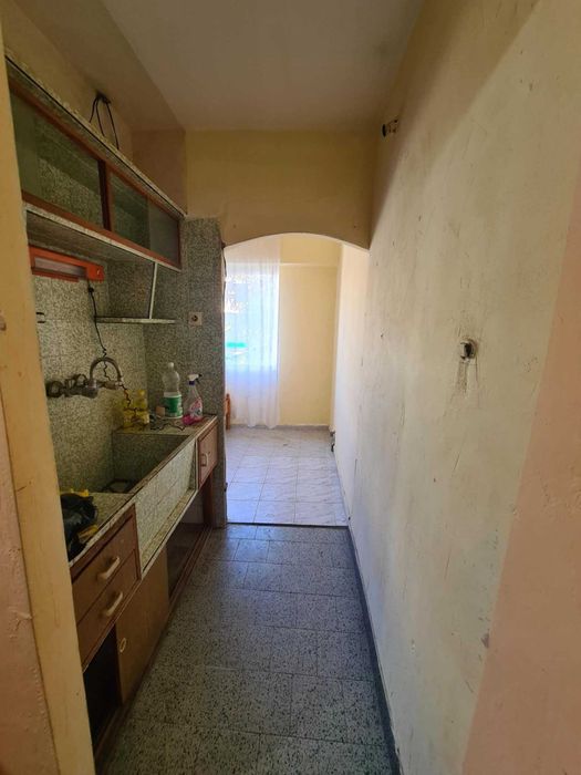 Продава се Едностаен апартамент в Хасково, Орфей - 42 кв.м за 996 €/кв.м - Снимка #2