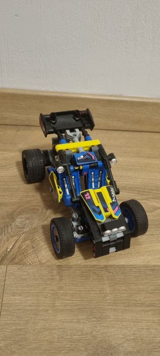 LEGO® Technic - Buggy de curse off-road 42164, 219 piese