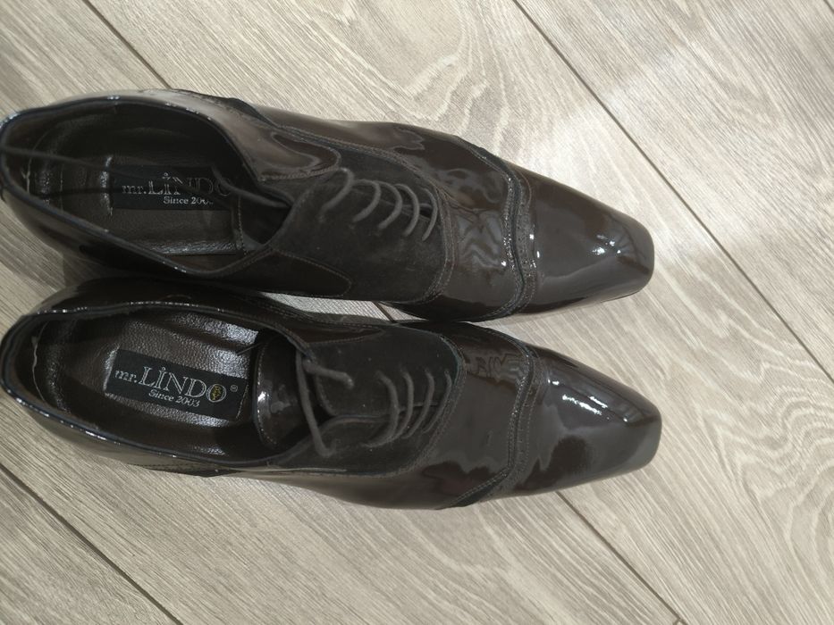 Продам мужской туфли