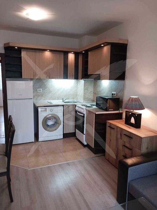 Двустаен апартамент - Погреби - 653