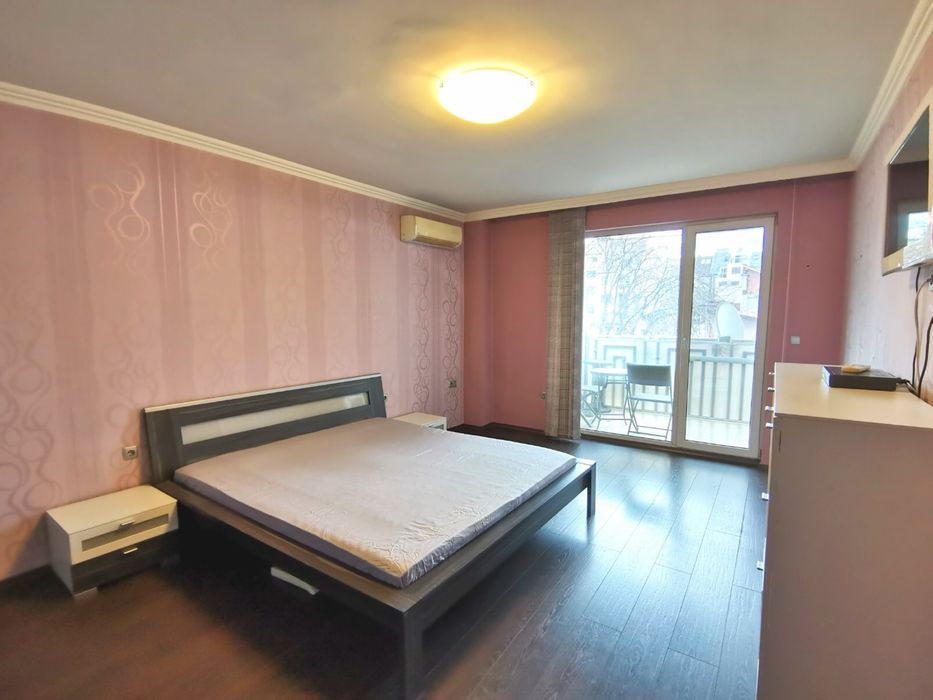 Дава се под наем Двустаен апартамент в София, Зона Б-18 - 80 кв.м за 663 € - Снимка #2