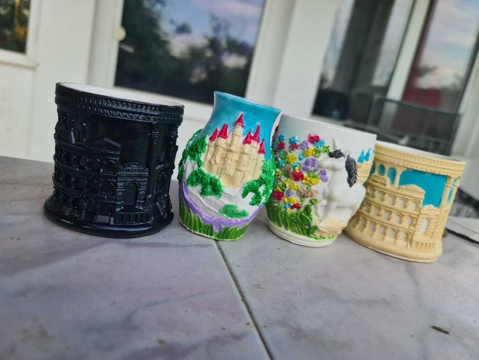 Vaze mici pentru flori/suport creioane, pixuri