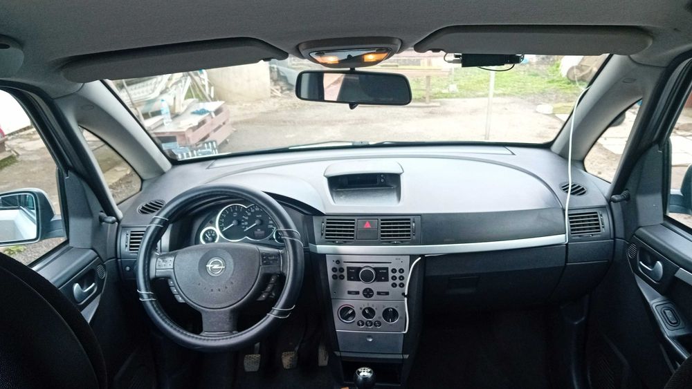 Опел Мерива КАПАРИРАНА!!