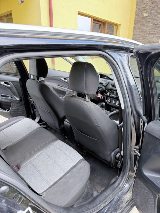 Fiat Tipo Cross 2022 - 1.0 benzina