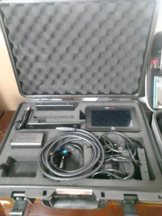 CANON 6D ll.В перфектно състояние и на малко кадри.