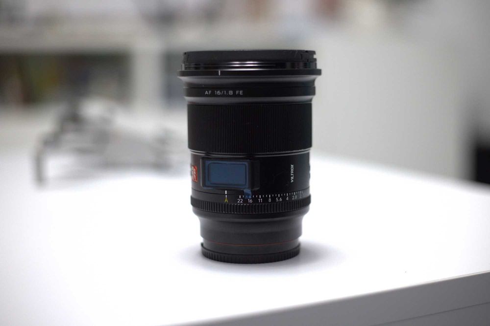 Sony A7R II Aparat Foto Mirrorless 42MP Full Frame 4K + Obiective