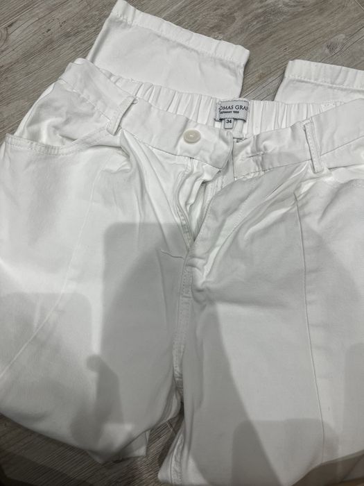 Женские брюки джинсы