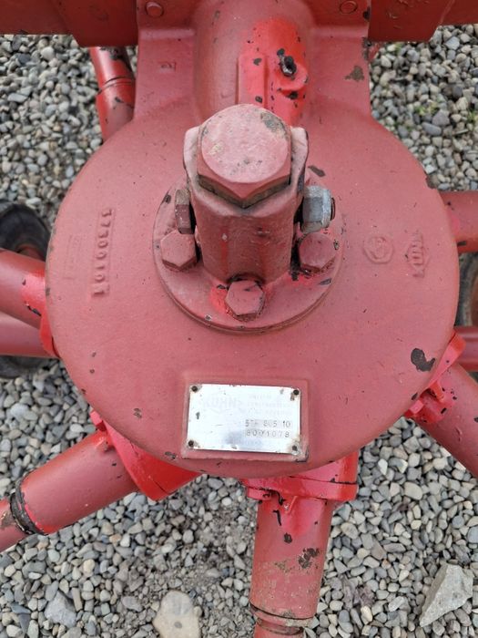 Greblatoare imprastietoare