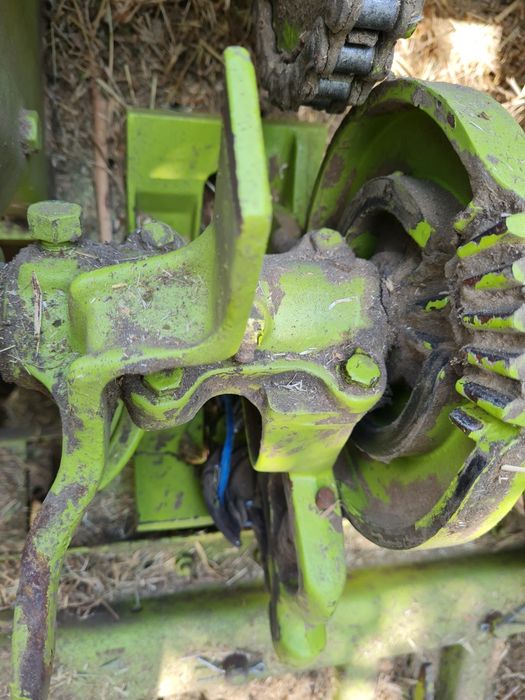 Продавам сламопреса