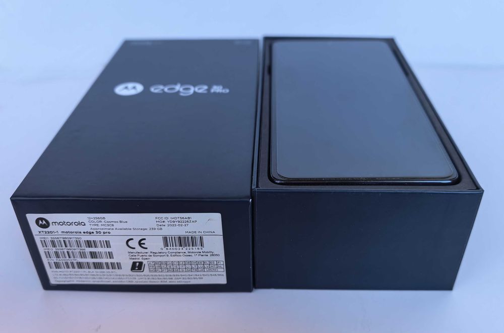 Телефон Motorola Edge 30 Pro 256GB - две SIM карти - отличен