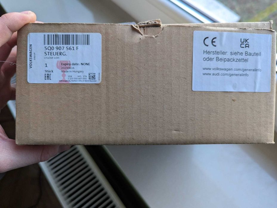 Distronic senzor radar ACC Skoda Octavia 3 (2013-2017) (5E5) cu suport