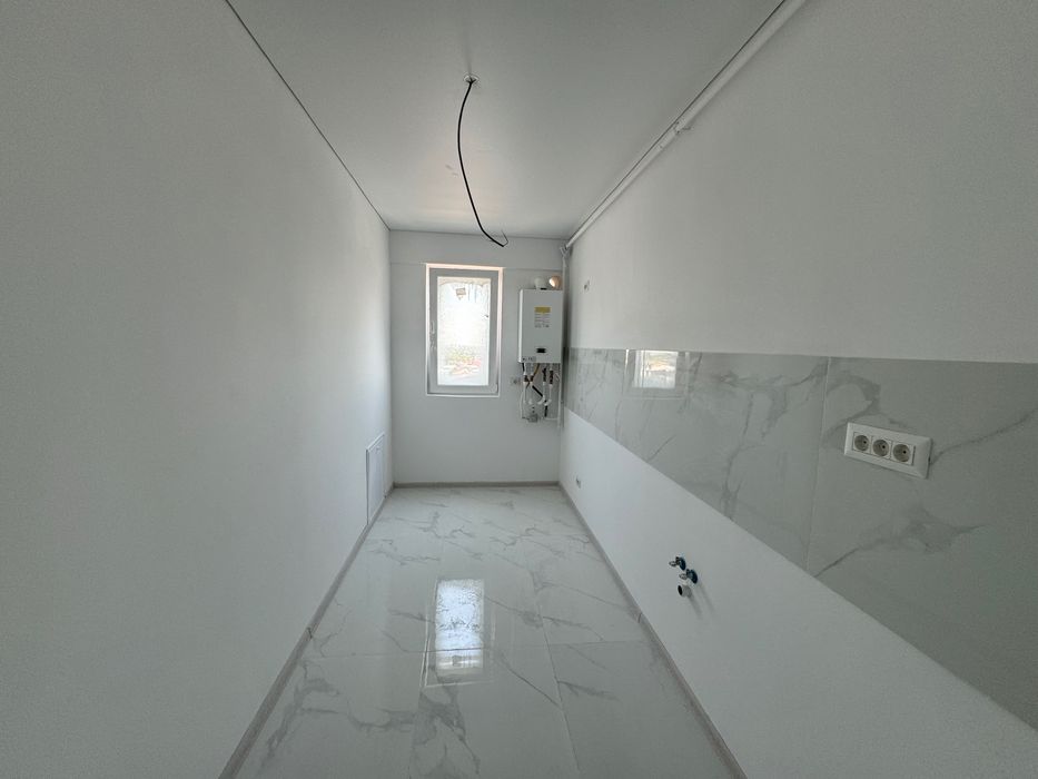 2 camere bucătărie închisă- lângă stație STB Acces Uverturii