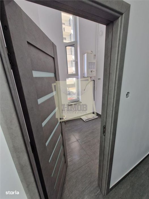 Spatiu comercial cu vad pietonal si auto 90 mpu 2 bai in Sibiu