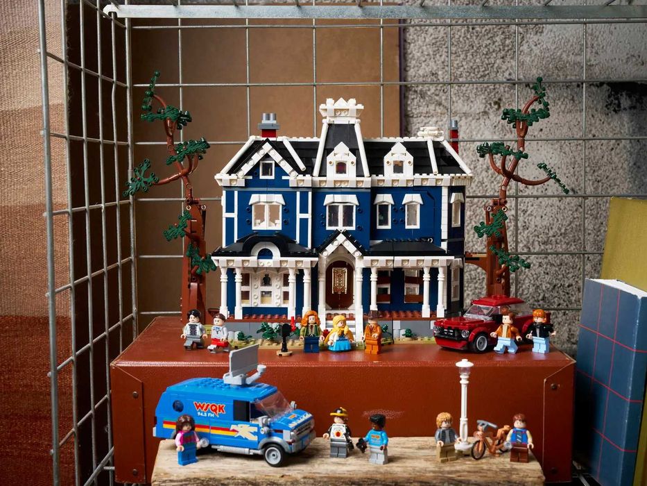 Дом Крилов (LEGO Stranger Things - Очень странные дела 11370)