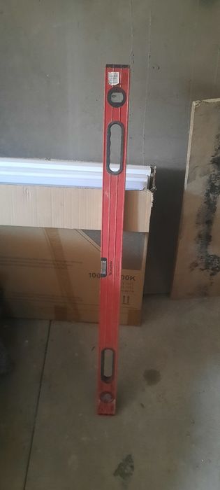 Стремянка, валики, уровень, шпателя