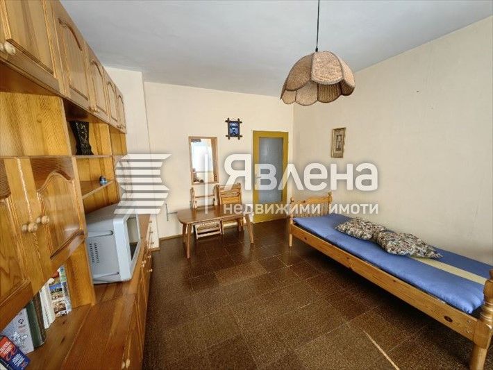Продава се Двустаен апартамент в Благоевград, Еленово 2 - 63 кв.м за 1032 €/кв.м - Снимка #3