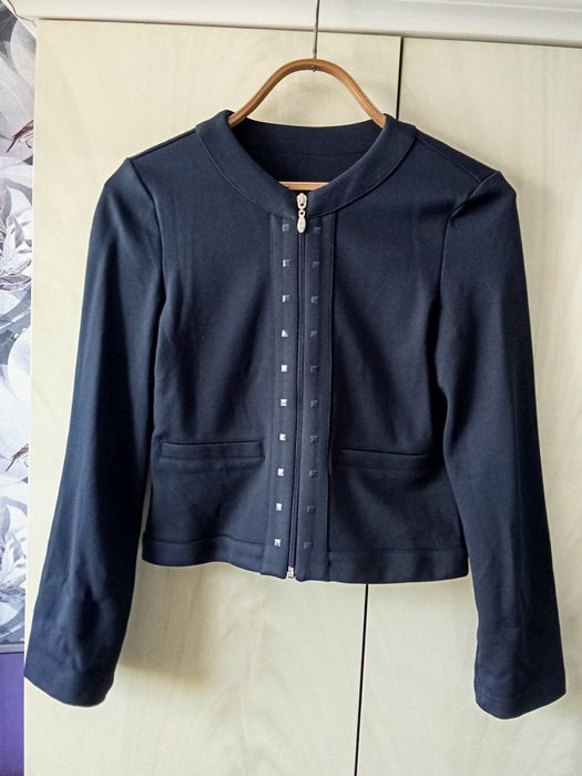 Кардиган жакет  состояние новое рр 9_11 лет