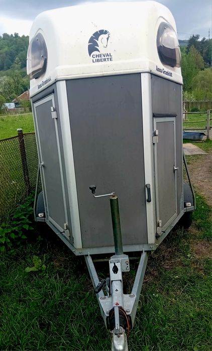 Remorca transport cai, animale