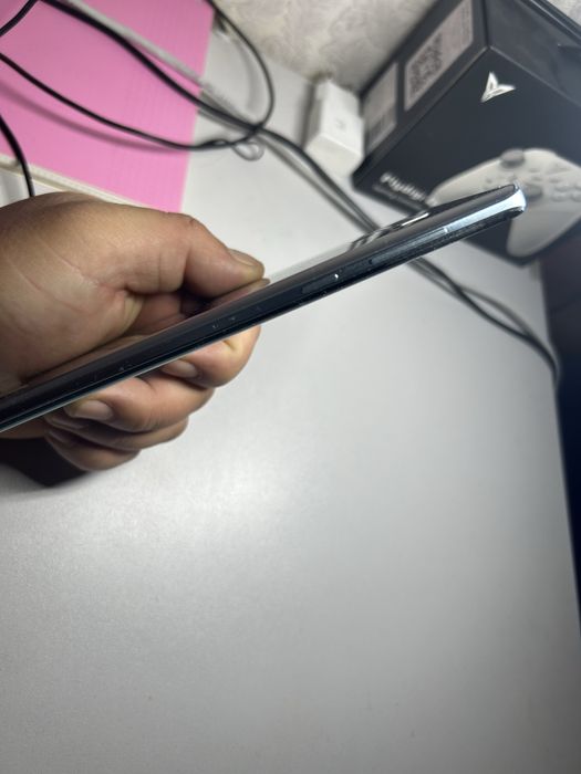 Продам самсунг ноуте 9