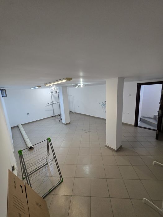 Spațiu De închiriat.  Bul. Mihai Bravu /Str. Agricultori