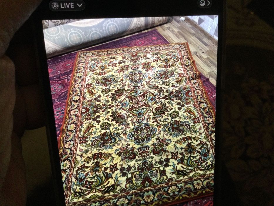 Продаются ковры в отличном состоянии