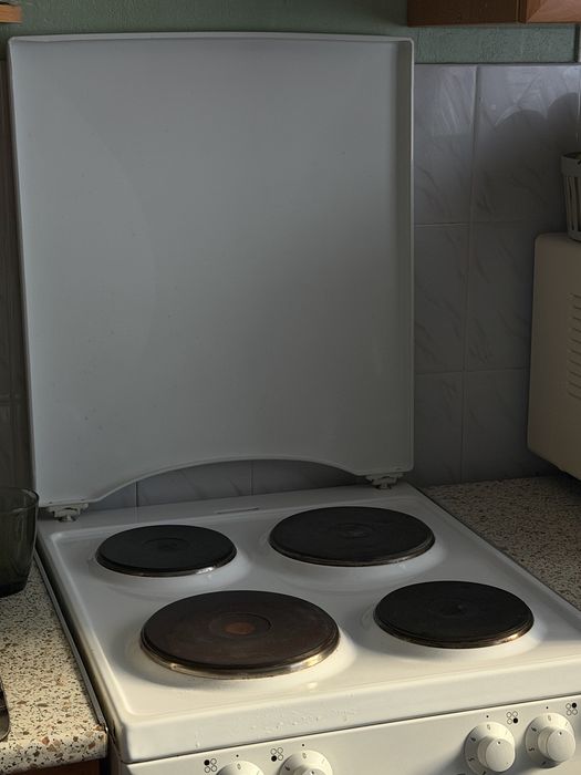 Электрическая плита Gorenje