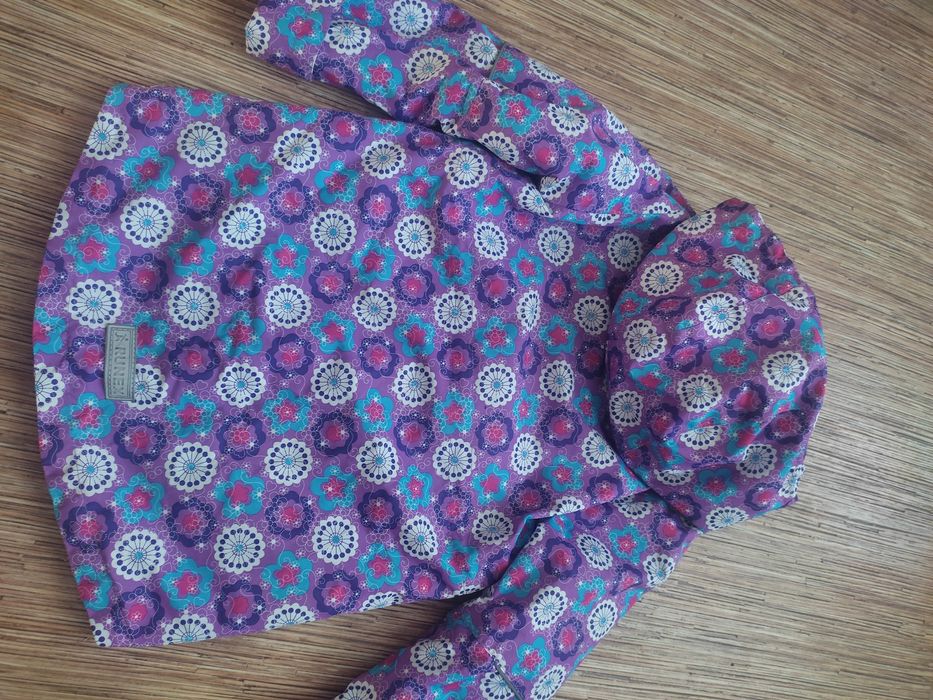 Ветровки  продам