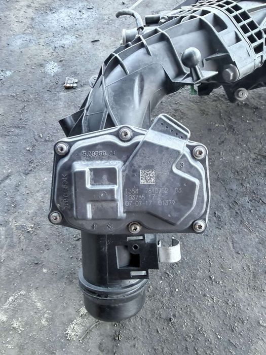 Всмукателен колектор 3.0д 258кс(91000км)