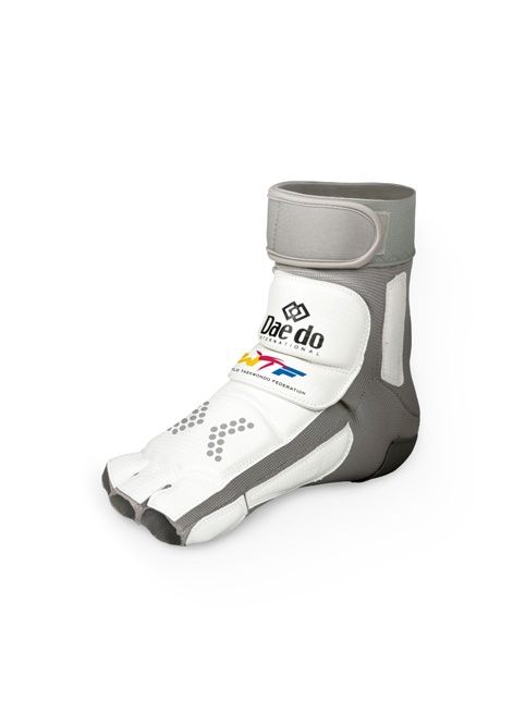 Ел. Чорапи и ръкавици за Таекуондо