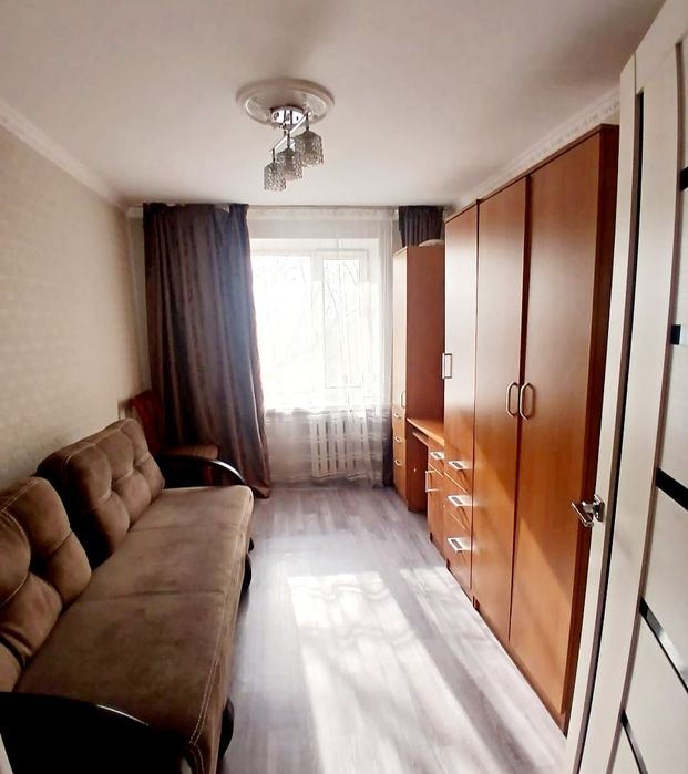 продам 3-х ком. центр 3-этаж