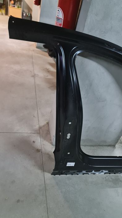 Cadru lateral stâlp prag NOU BMW 7 g11 g12