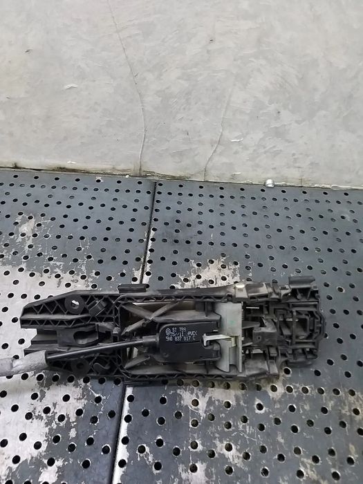 Maner usa dreapta fata skoda yeti 5l 5l08398856 5n0837017c