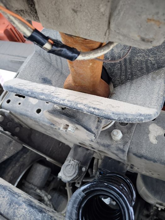 Продам фаркоп и питлью