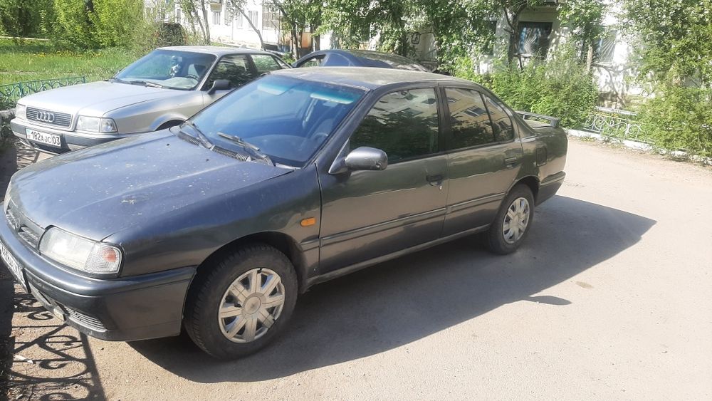 Nissan premerа p10 91г