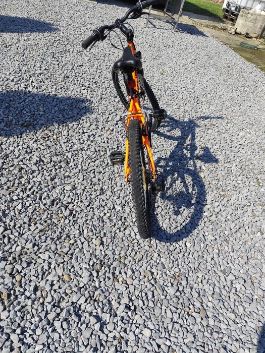 Vind bicicletă in stare foarte buna  rock Rider 500
