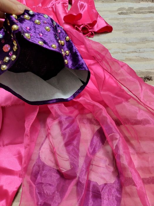 Платье узбекских танцев