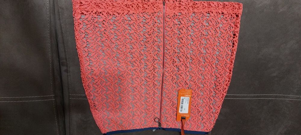 Пола марка Superdry