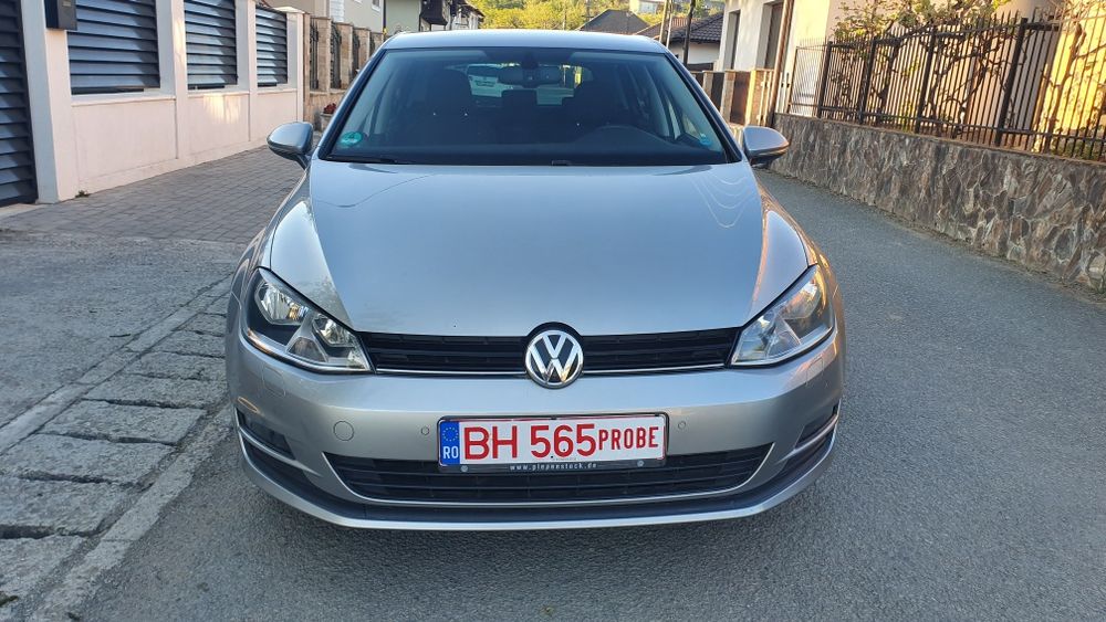 Golf 7 CUP Euro 6 Cutie Automata Fara Ad Blue  Navigatie, Park Asist,incalzire in scaune,comenzi volan,cornering