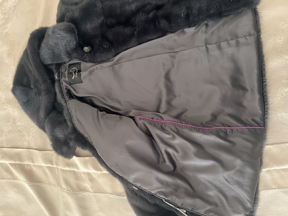 Продам норковую шубу