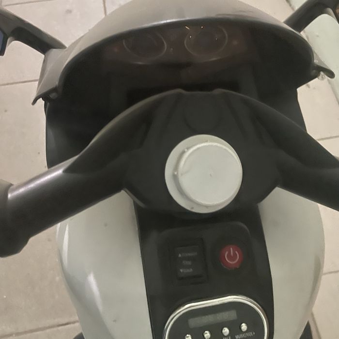 Продам детские электро мобили