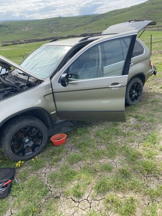 Dezmembrez bmw x5 e53 3.0d 218hp euro 4