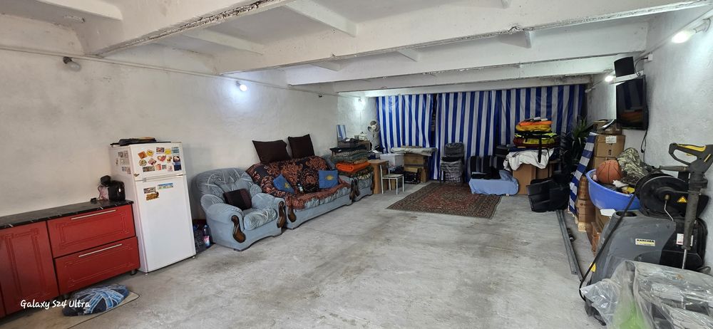 Гараж(в черте города)