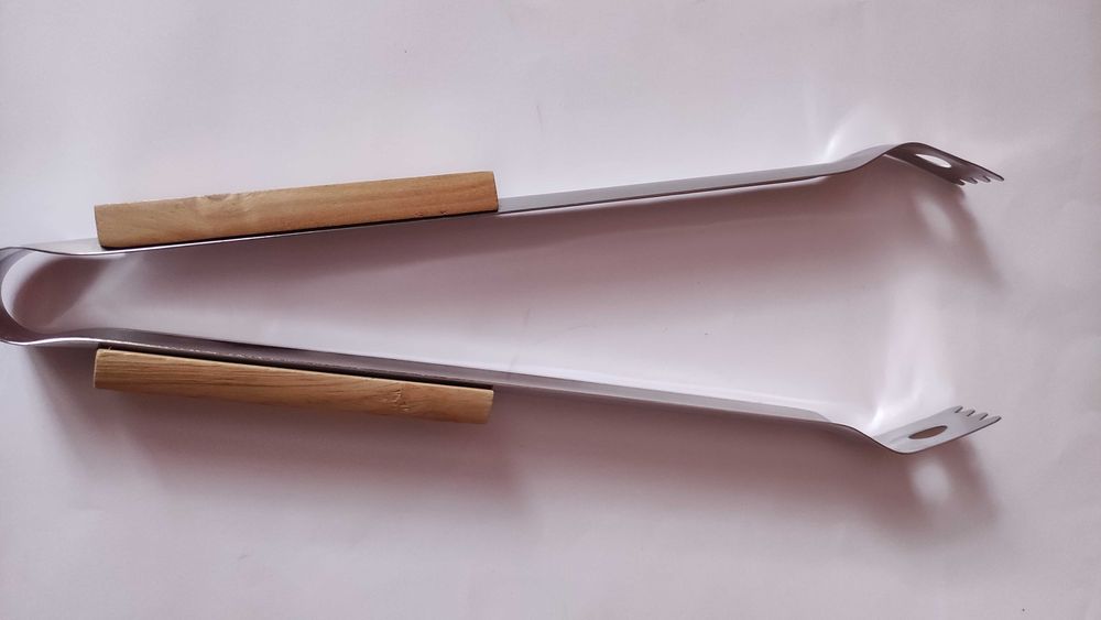 Кухненски щипки за обръщане на храна при готвене