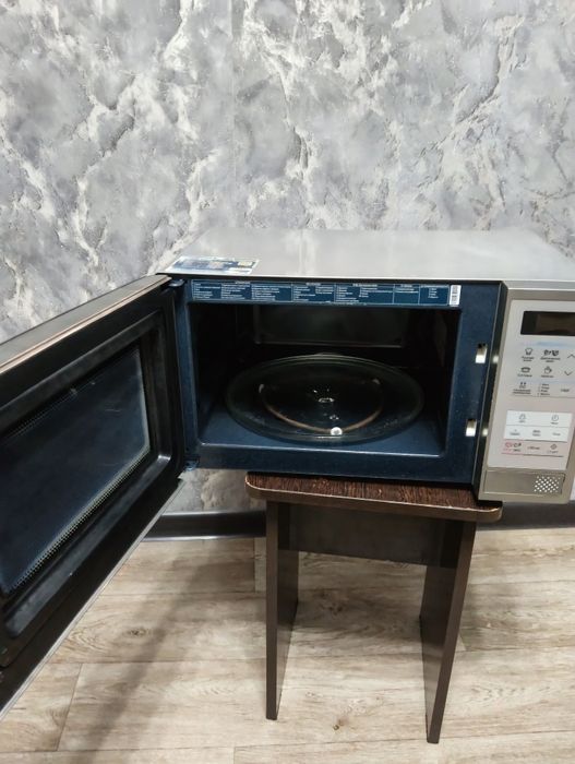 Продам микроволновую печ