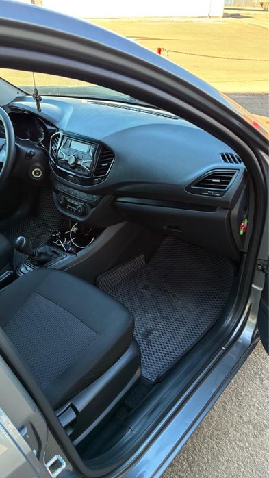 Продам Lada Vesta