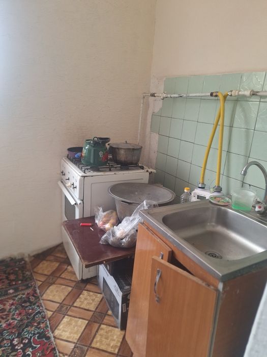 Квартира ижорага  2эт 1хон берилади