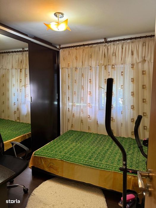 2 camere decomandat zona micro 17