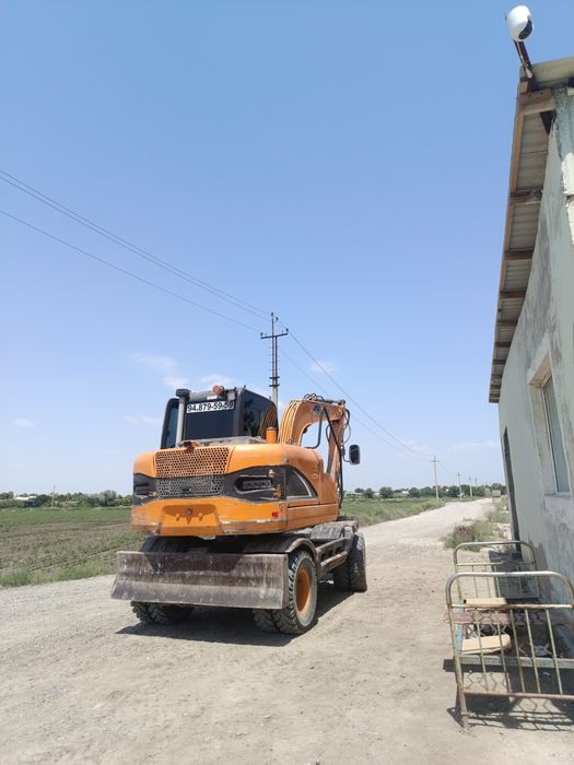 Экскаватор Viamar 75 B
