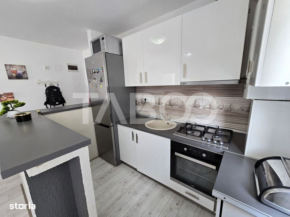 Apartament decomandat 3 camere 2 balcoane parcare etaj 1 Arhitectilor